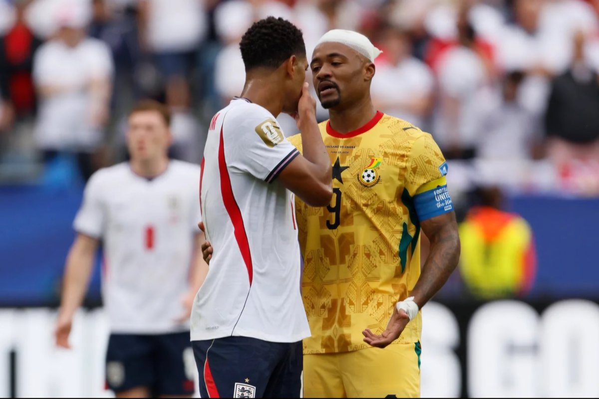 esso_thomas's tweet photo. @FabrizioRomano Undeserved! 
Had a RED CARD offense during play. 
Said Martinez ignored it

Ben Asare should be MoTM. https://t.co/sXU3pyuXpm