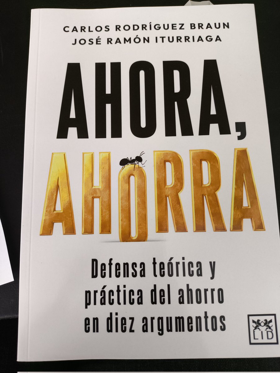 lopezfdzu's tweet photo. Lectura más que apetecible para el fin de semana. Deseando hincarle el diente @rodriguezbraun @JRIturriaga https://t.co/LZPAUF0qtd