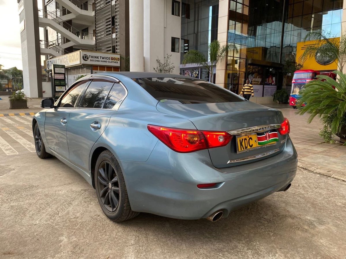 DerrickUdu55582's tweet photo. Nissan skyline 
Automatic 
2000cc
1,350,000ksh
0799561061 https://t.co/wG8csjMhLz