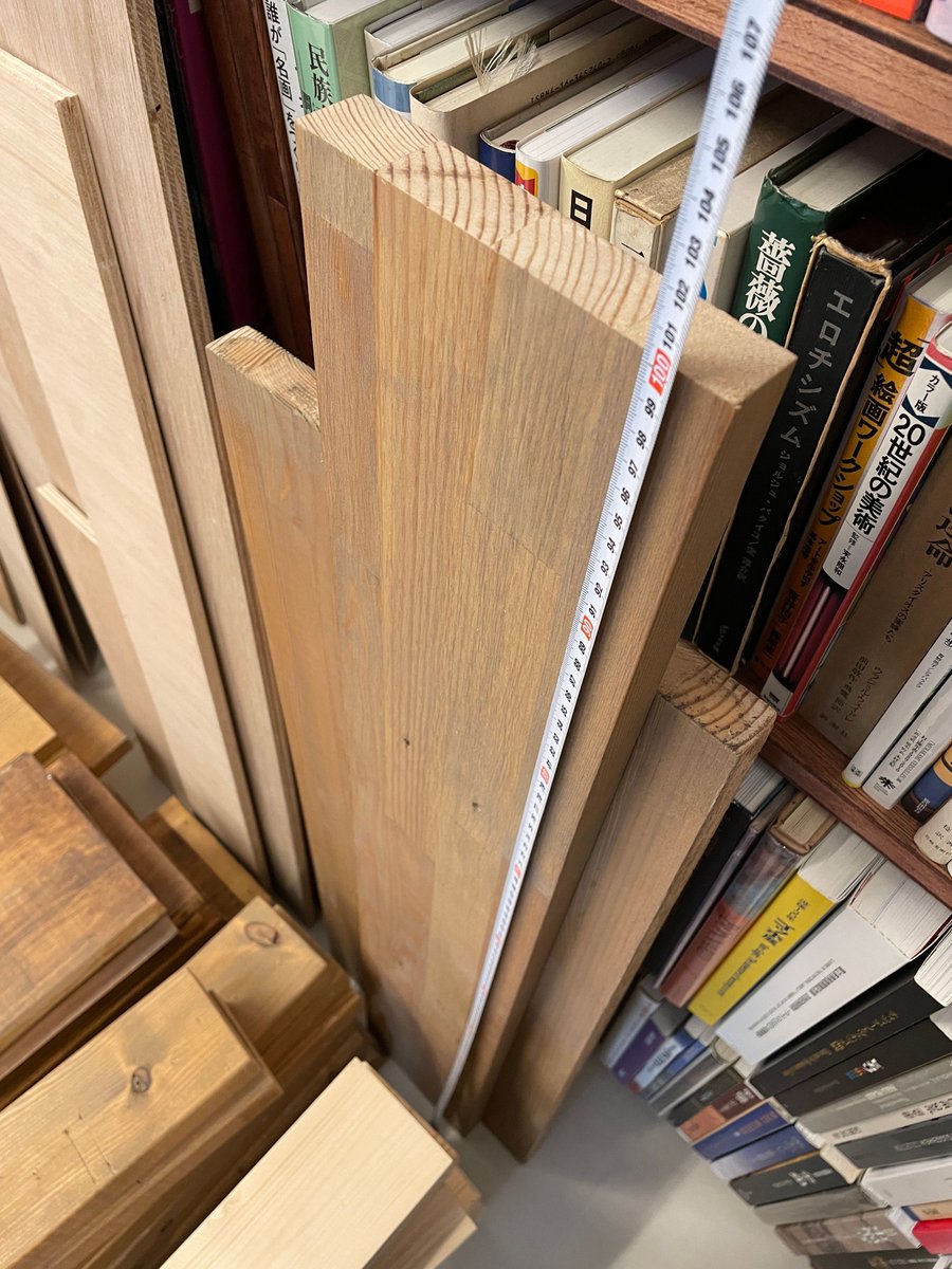 shoshisouvenir's tweet photo. 先日告知したジモティーでのDIY廃材譲渡ですが、条件の合う方が見つからなかったため、Xにて改めて募集いたします。
浅草橋の店頭まで引き取りに来られる方限定。正直、カーシェアや赤帽を使って運んでも完全に元が取れる質と量です。詳細と他の写真はツリーへ！ https://t.co/swZMTm5EeG