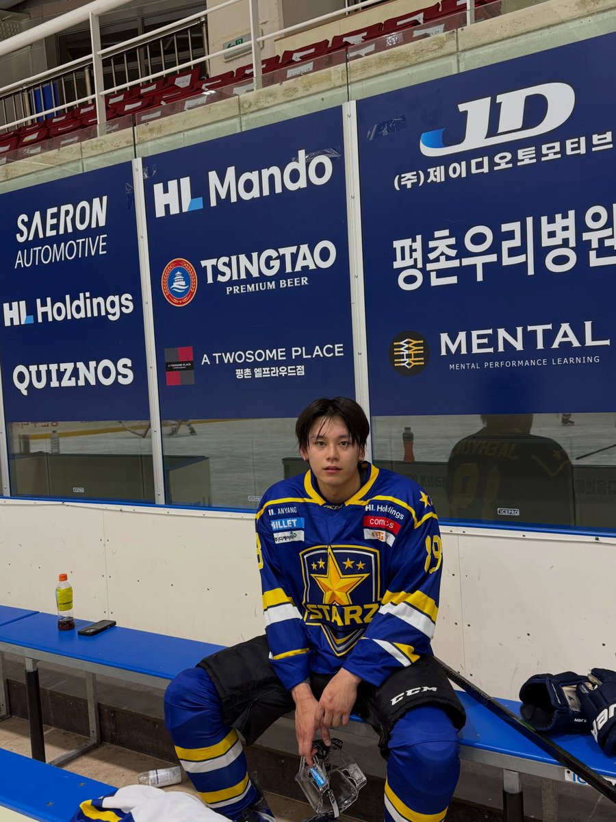 Mywoomin_'s tweet photo. 내가 좋아하는 얼굴폼 돌아오는듯 ㄷㄷ... https://t.co/bHBfSx4QBm