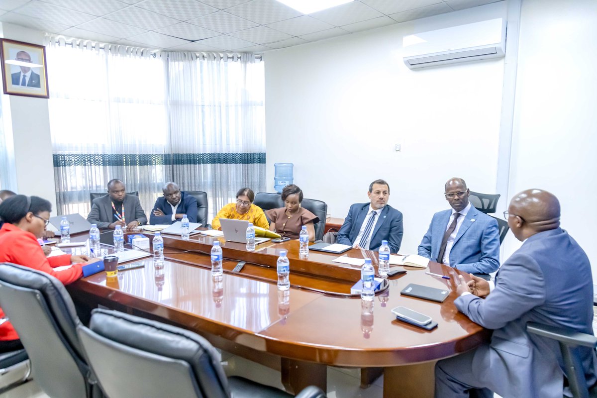 FAORwanda's tweet photo. Yesterday, Hon. Min @T_Ndabamenye from @Rwandaagri hosted the @FAORwanda delegation, joined by @FAOSocioEcon, to discuss insights from an exercise to optimize Rwanda’s agrifood budget using the Policy Optimization Tool (#PolOpT), supporting smarter public spending for Rwandans. https://t.co/7dY4lTYiVf