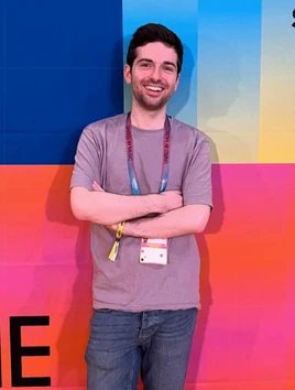 legit_esc_news's tweet photo. #BREAKING

British Youtuber, known as 'ESCGabe' has announced his intention to apply for San Marino Song Contest 2027.

He aims to bring San Marino to the final, doing what convicted felon Boy George couldn't.

His song is written by Ylva and Linda, commonly known as TwinFlame https://t.co/1LBDvUAhfz