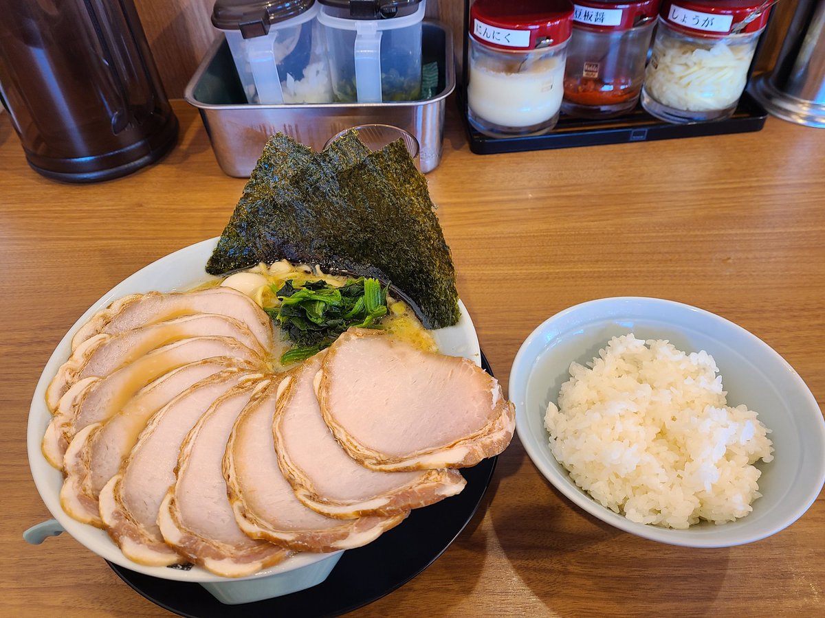 伝説のパワスラ tweet media