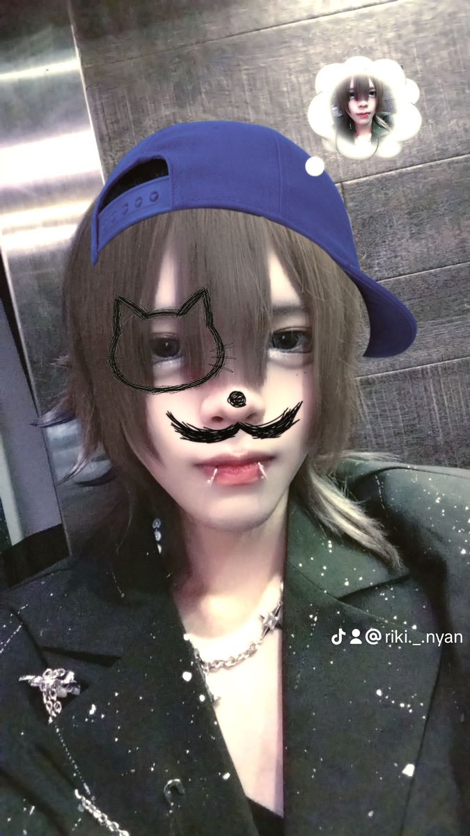riki__sb's tweet photo. #メン地下  #自撮り界隈 
最近Ｍ字前髪に挑戦中！ https://t.co/mDx5Uy36s5