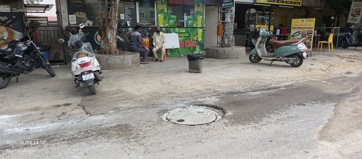 BlowerVigil's tweet photo. @revanth_anumula sir @HMWSSBOnline @TelanganaCMO @mallu_bhatti sir @OffDSB @ZC_Kukatpally1 @DC_Kukatpally @CommissionrGHMC @HMWSSBOnline @PrlsecyMAUD A BIG Thank you for your prompt and Immidiate action, The Issue resolved,This government is for the people, by the people TQ https://t.co/zh1vpb9oJZ