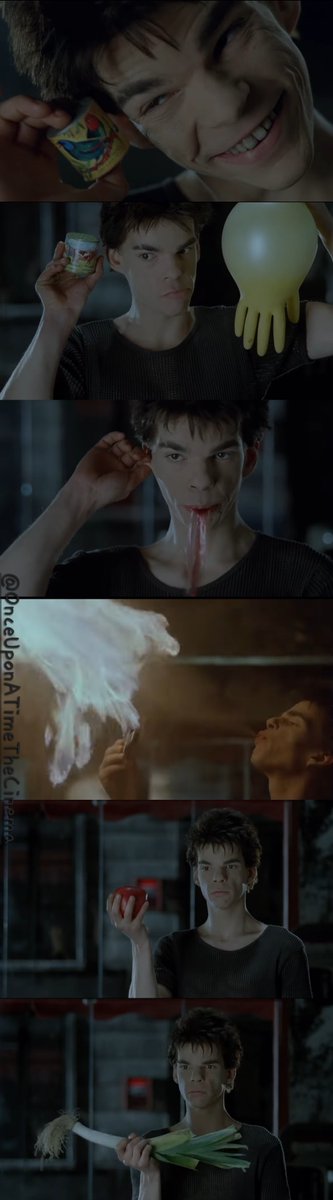 Elf0scuro's tweet photo. Magic tricks and mimicry to make the girl you love smile

Denis Lavant in:

Mauvais Sang (1986) by Leos Carax https://t.co/keG6LaffWT