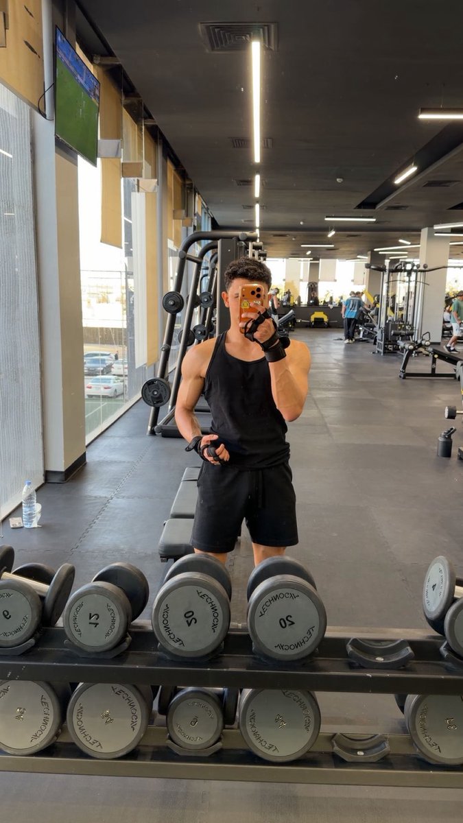 sgfawfu's tweet photo. 💪🏻💪🏻 https://t.co/iLcVLVDSaE