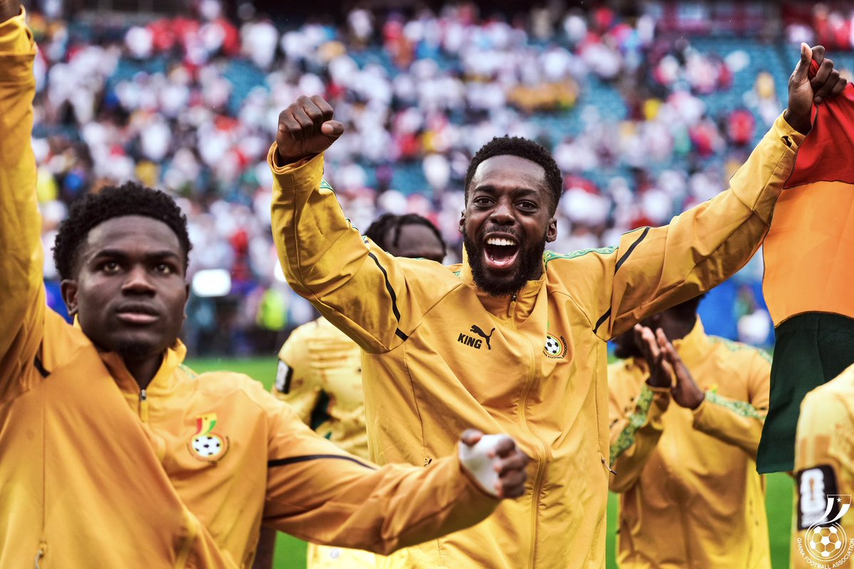 GhanaBlackstars's tweet photo. 😀 @Williaaams45 📸 

#BlackStars | #FIFAWorldCup https://t.co/nieDJdcrtW