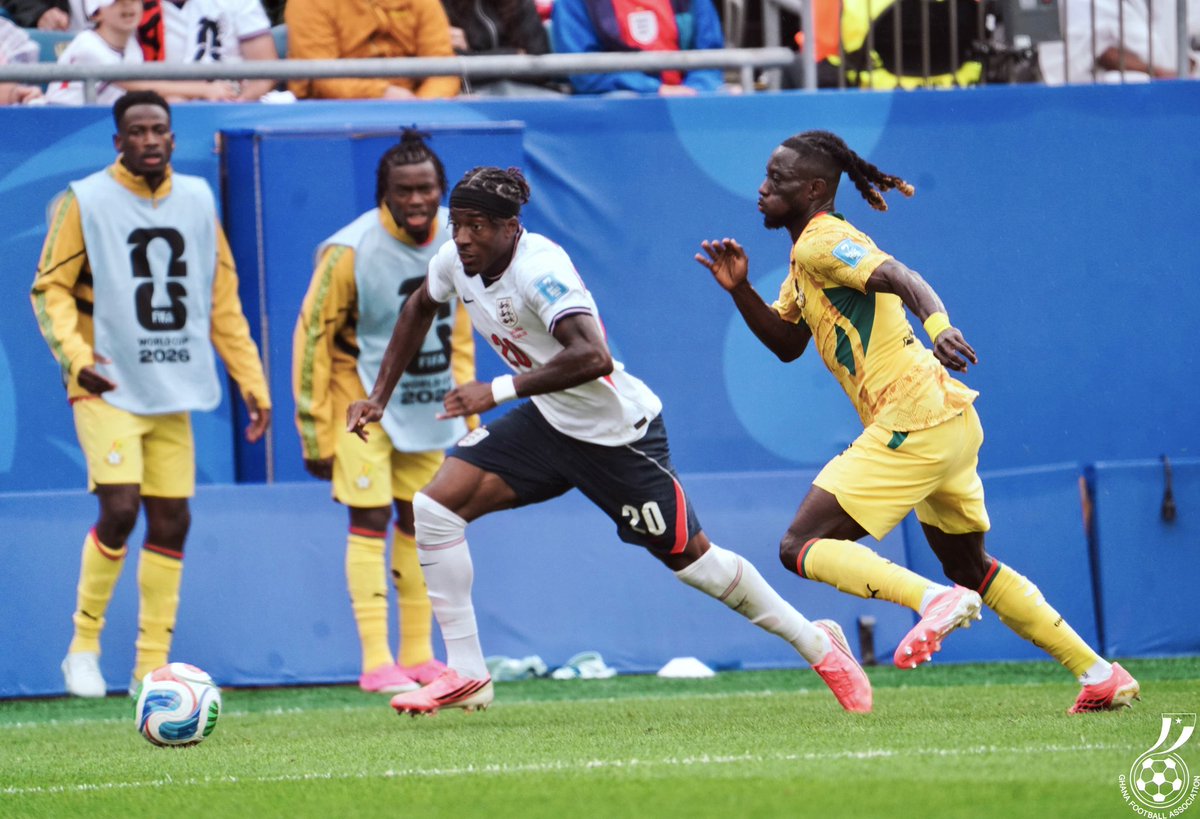 GhanaBlackstars's tweet photo. ✌🏾 2 Games, 2 Clean Sheets.🧤

Onto the next one. ✊🏾

#BlackStars | #FIFAWorldCup https://t.co/nsb2zkvHIV
