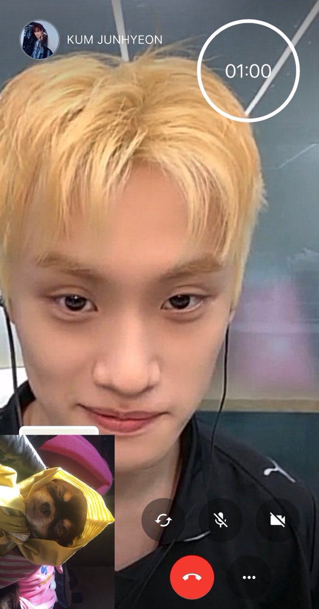04O115's tweet photo. 금준현탈색한거맞음…^^
근데두번더염색해야한대염 https://t.co/HDKiR3wKSd