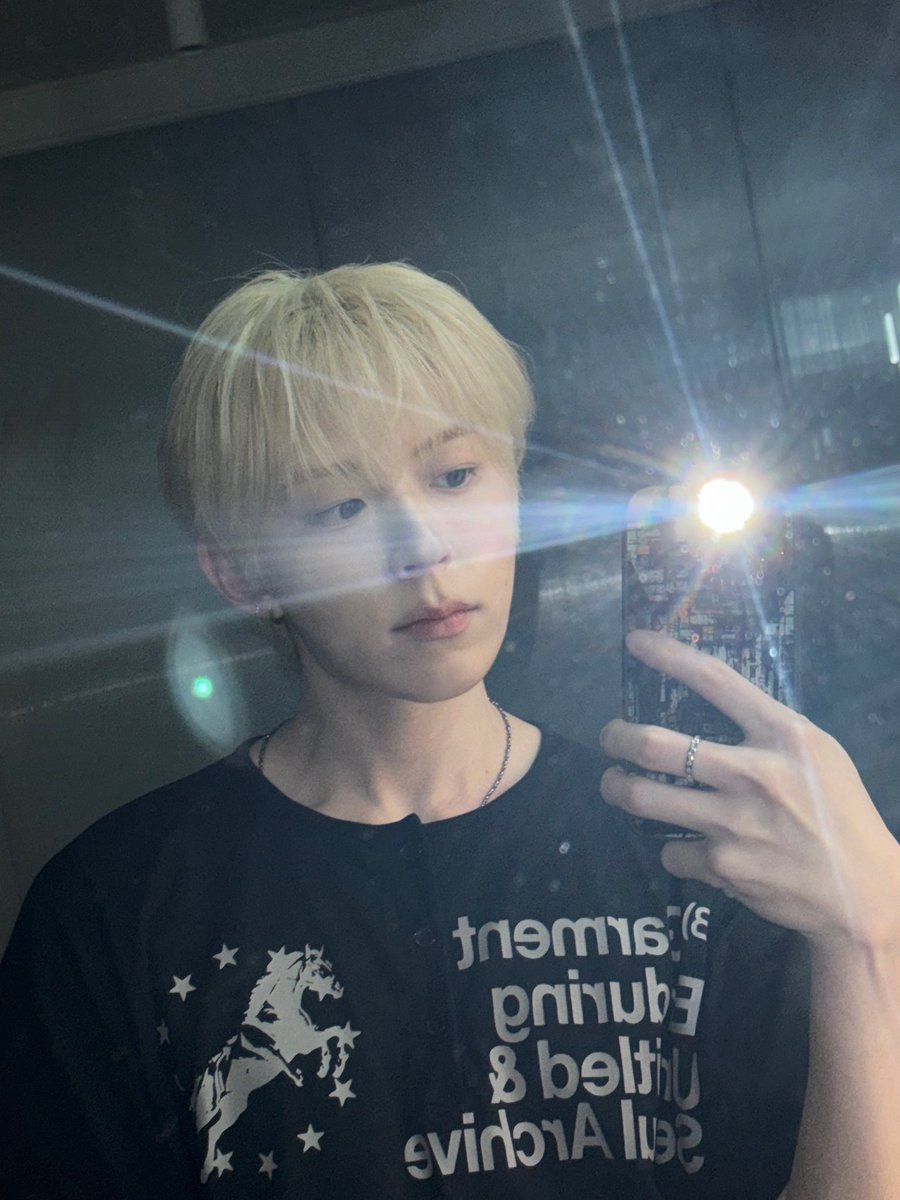 lhgyulz's tweet photo. 260624 🦔 STANBY
7시50분쯤
10분 일찍 킬게욤~!~!
around 1950 KST
i'll turn on (the live) 10 minutes earlier~!~!
사진 투척 오늘든🖤
photo dump of today's eden🖤
#EDEN #이든 #NINEi #나인아이 https://t.co/DehCH1yUWT