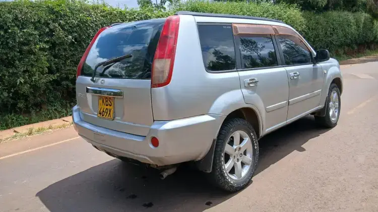 Shareman_Cars's tweet photo. Deposit: KES 168,000 | Price: KES 480,000
🚙 Nissan X-Trail

📅 2005 Model

⛽ 2.0L Petrol

⚙️ Automatic Transmission

📍 Meru

Nissan X-Trail offers a comfortable ride, ample cargo space, and dependable performance for both city driving and upcountry trips.
0710 792 499 https://t.co/fAAaYbyyPM