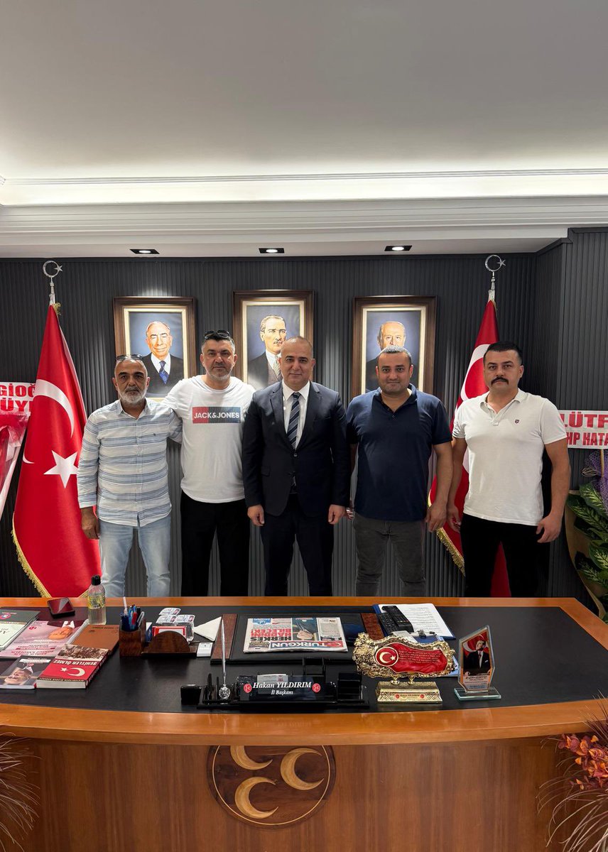 01_mhp's tweet photo. İl Başkanımız Sayın Hakan Yıldırım’ı Ziyaret Eden Geçmiş Dönem Seyhan Ülkü Ocakları Başkanı Kürşat Uzunlular, Soner Günsel ve Oğuz Memiş’e teşekkür ederiz.
Nazik ziyaretleri ve samimi sohbetleri bizleri memnun etti. Birlik ve kardeşlik ruhuyla davamıza hizmet etmeye devam edeceğiz.
#MHP #MHPAdana #HakanYıldırım #Adana