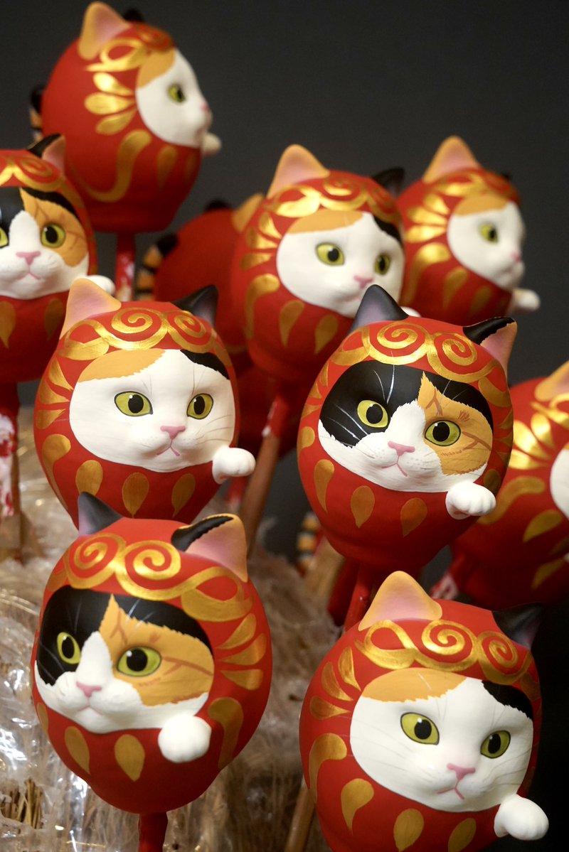 だるま屋　るもん　猫だるま 三毛猫だるま〟完成しました🐈 約1年ぶりの三毛猫制作です。 実は今回