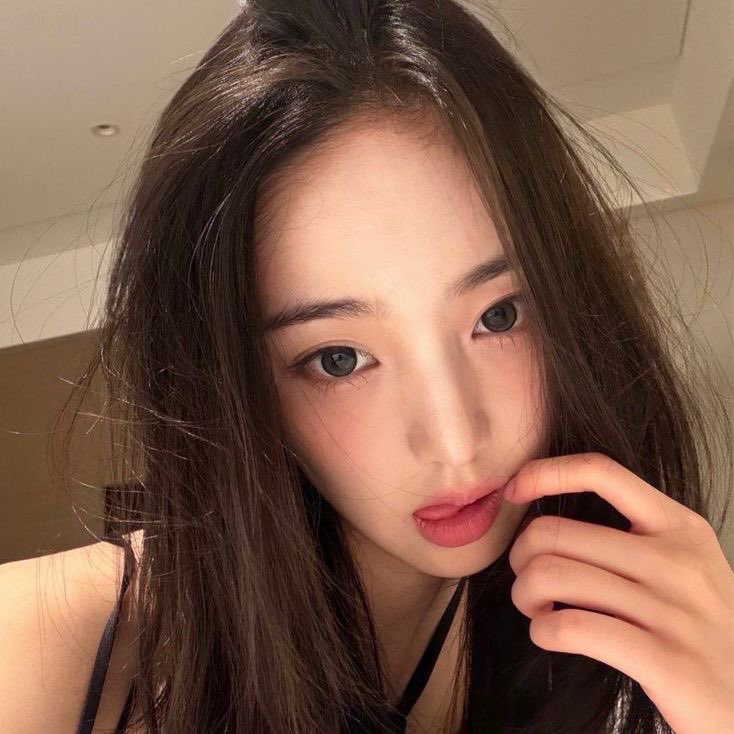 peariear's tweet photo. باريتا عندي صديقه لك @YGBABYMONSTER_ https://t.co/1iEnaf2Fvy