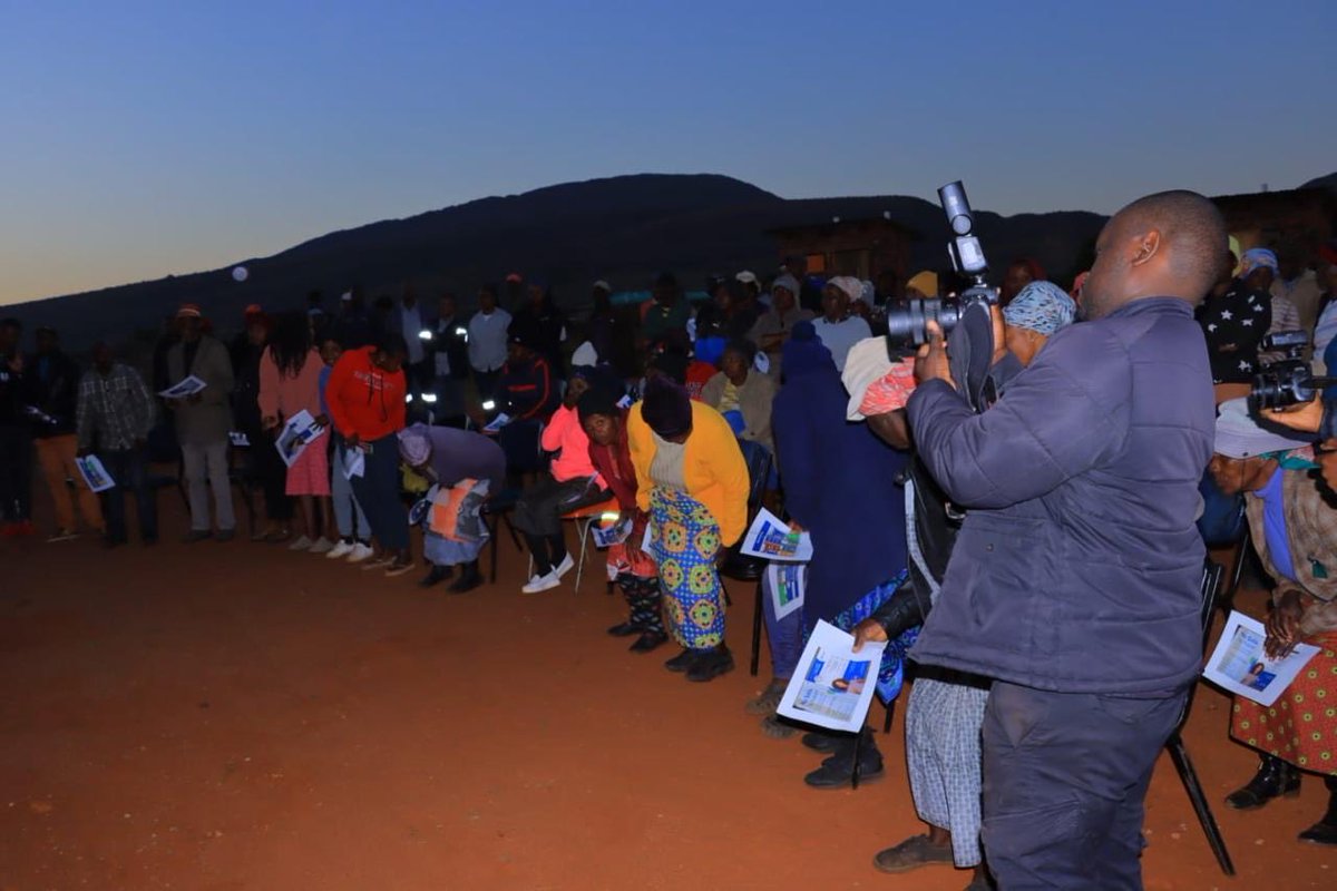 Eskom_SA's tweet photo. #EskomLimpopo
#Electrification #SmartFuture
#BuyLegal
On Tuesday, 23 June 2026, #EskomLimpopo proudly participated in the official switch-on of the electrification project in Leboeng Village, under the Fetakgomo Tubatse Local Municipality, where approximately 1,500 households were successfully connected to the electricity network.
This milestone was achieved through strong collaboration between Eskom and the Local Municipality, with the Executive Mayor present to officiate the ceremony. The mayor expressed his appreciation to the community for safeguarding the infrastructure despite delays, highlighting the shared commitment to development and service delivery.
During the engagement, residents were encouraged to:
•Purchase electricity legally
•Always prioritize safety around electrical infrastructure
•Understand and utilize smart meters effectively
•Stay connected with Eskom through available platforms
This electrification initiative marks a significant step towards improving the quality of life for residents and ensuring access to safe, reliable, and sustainable electricity in rural communities.
Together, we are moving from good to greatness by strengthening partnerships and delivering on our promise of universal access to electricity.
#FetakgomoTubatseLocalMunicipality
#LeboengIsBright