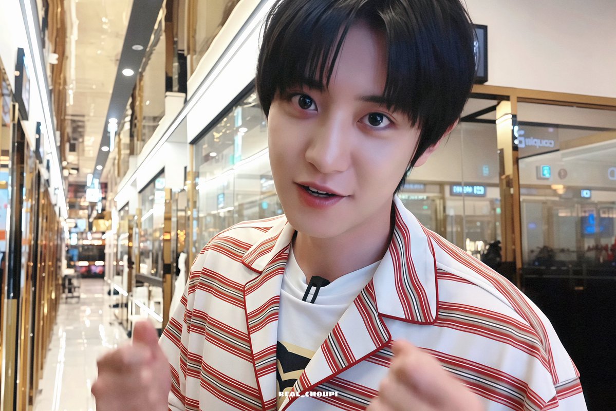 real_choupi's tweet photo. 260624 chanyeol youtube

#찬열  #CHANYEOL https://t.co/cM8wTXavpk