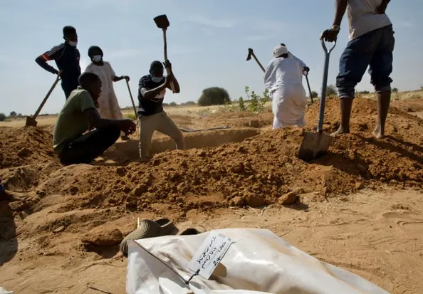 emirates_leakss's tweet photo. وثائق مسربة: تواطؤ حكومي بريطاني في جرائم حرب الإمارات في السودان
#الامارات_تقتل_السودانيين #الدعم_السريع 
https://t.co/nPzssvqT6r https://t.co/ZDZsGK5wze