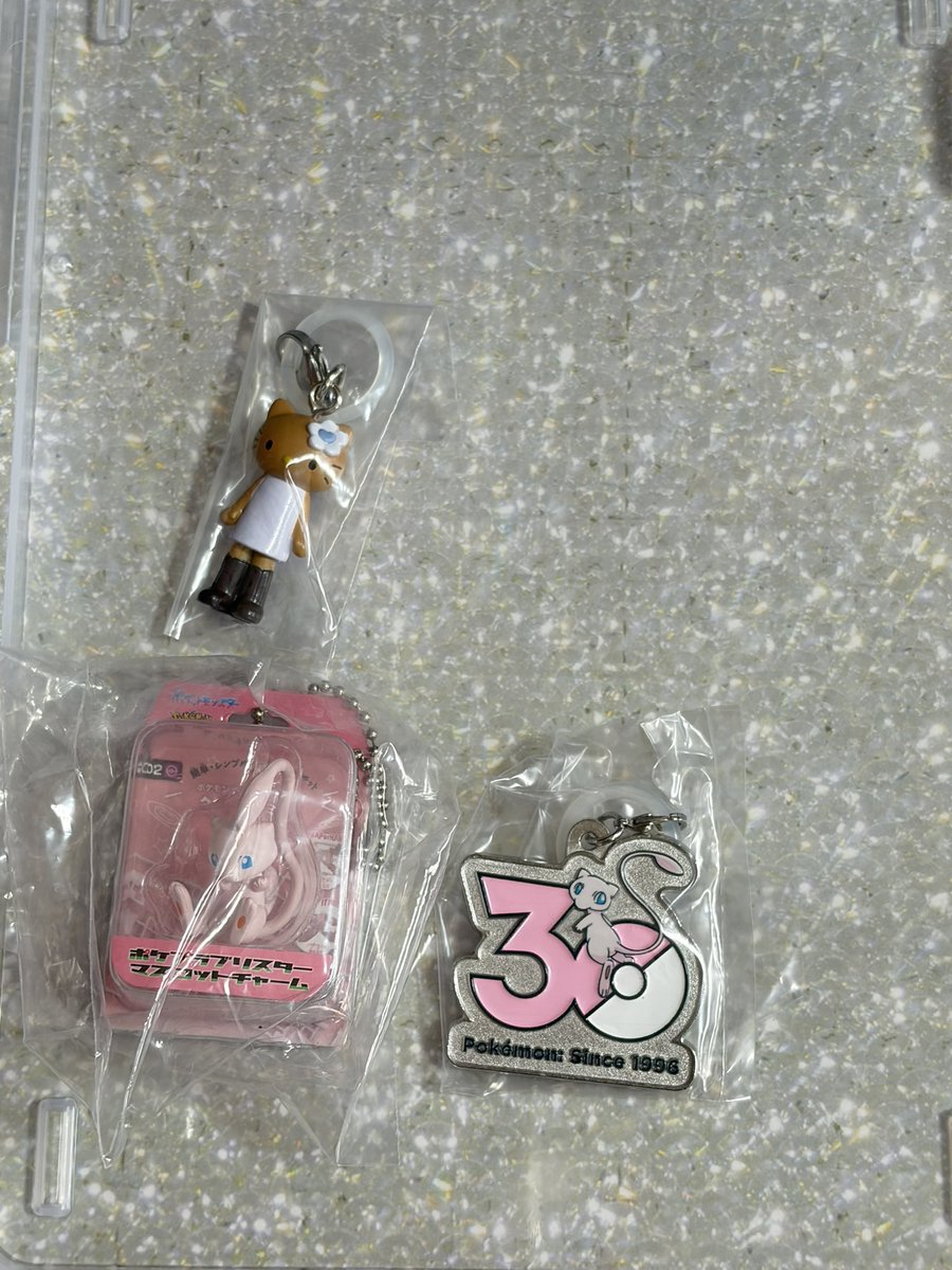 8____n____8's tweet photo. @_baby0x0 @_ 検索より失礼致します。
当方の所持しておるものとスフレ、ラテ、パフの交換可能なものはございますでしょうか。
ご検討お願い致します。 https://t.co/pS6uWx7iMb