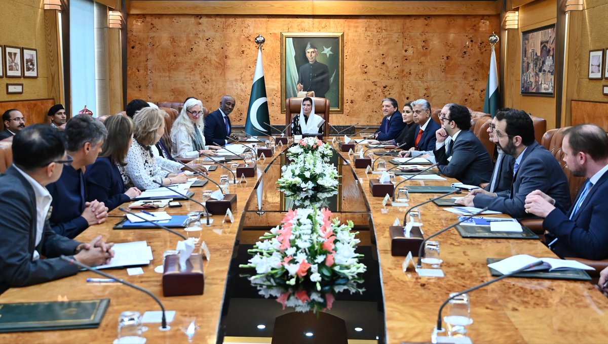 AseefaBZ's tweet photo. It was a pleasure to meet UN Resident Coordinator Mr. Mohamed Yahya along with representatives of WFP, WHO, UNHCR, UN Women, UNFPA and UNESCO today. We had a productive discussion on strengthening cooperation between Pakistan and the United Nations in advancing sustainable development, climate resilience, health, education, and social protection. We also discussed our shared commitment to polio eradication and improving child and maternal nutrition across Pakistan. We value the UN’s continued partnership and support for our national development priorities and look forward to working together for a more resilient, inclusive, and prosperous future.