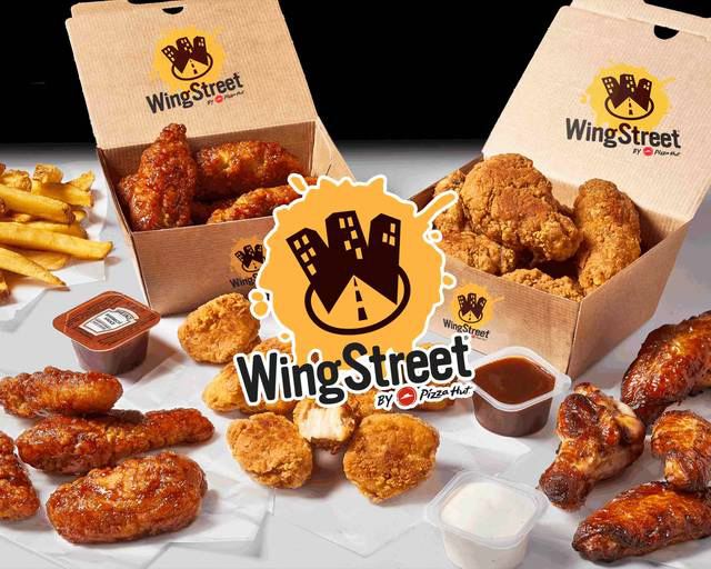 Alexburns1617's tweet photo. Happy Wednesdays  Wings Street Wednesdays we have Boneless or Tradtional we have all yours favourites kind of sauces come to get you’re hot wings get them while it’s hot half price Wednesday’s enjoy you’re Pizza Hut Wings Street from you’re Pizza Hut London https://t.co/9q2ncciaPO