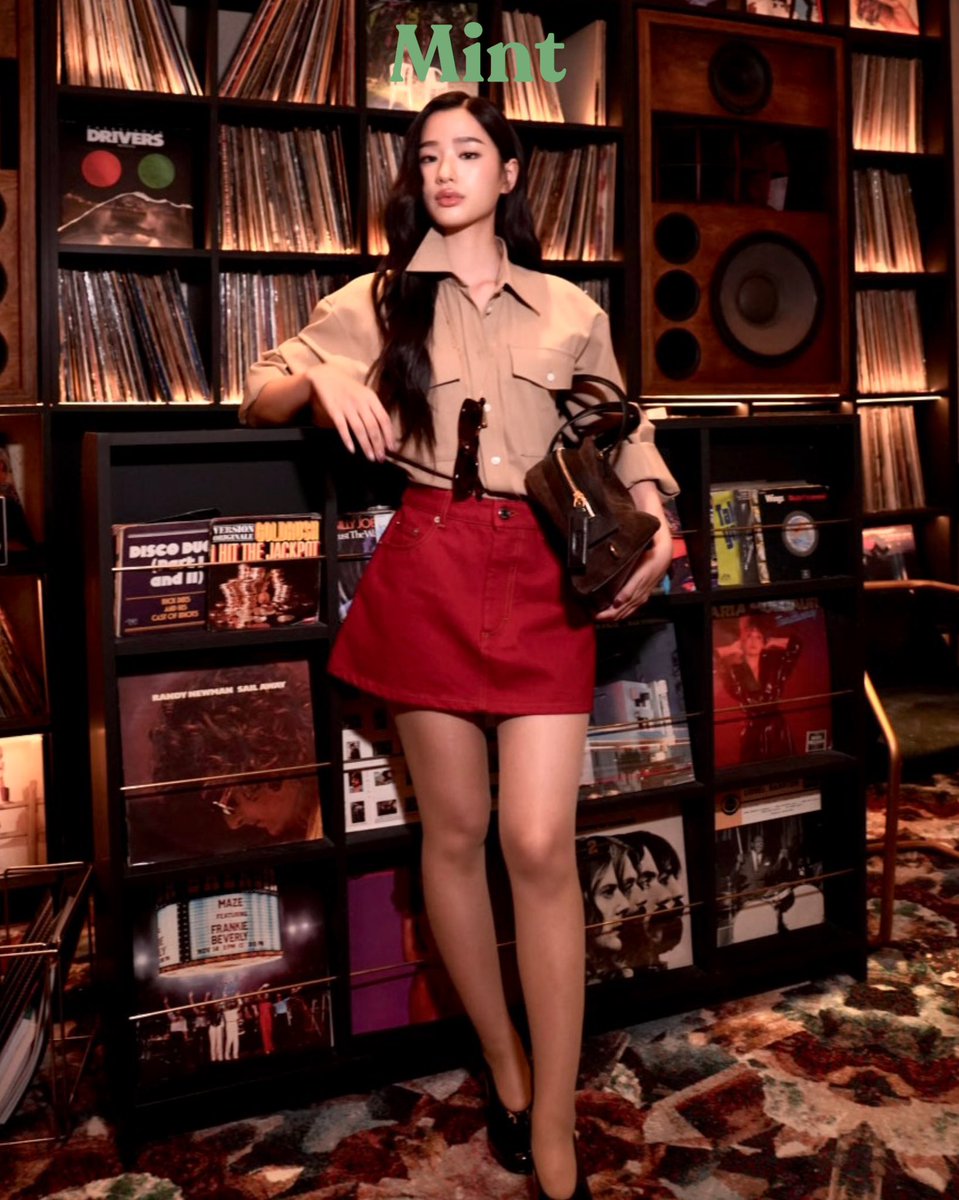 mintmag_th's tweet photo. คนสวยขา! #MintReports ส่งลุคใหม่สาว #ตูต้นตะวัน กับโททัลลุคจาก Ami Paris ก่อนจะร่วมชมโชว์  Ami Paris Spring-Summer 2027 Show ในค่ำคืนนี้ที่ปารีส ประเทศฝรั่งเศส💚

TONTAWAN AT AMISS27 

#AmiParis 
#AmiSS27 #AmiParisxTU
#tontawan 
#MintMagTH https://t.co/bCo3flvNmr