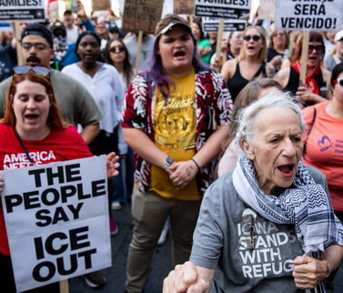SaltyGoat17's tweet photo. Democrats loved it when J6 protestors were held in isolation for almost 2 years without a trial...

Now Democrats demand criminal illegals and foreign terrorists get "due process"?

F*CK YOU!!! https://t.co/L56pxrpRk3