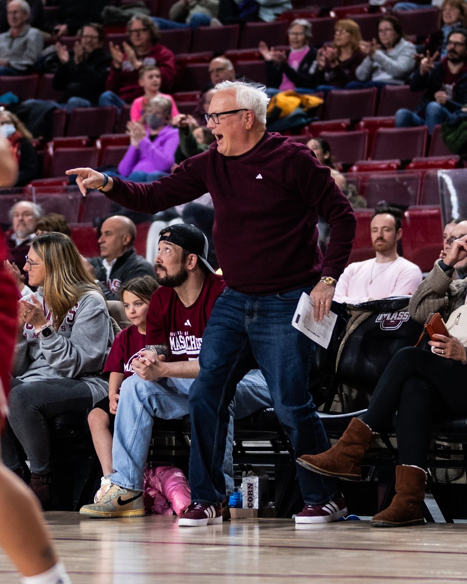 UMassWBB's tweet photo. Missing our fans a little extra today 🫶

#Flagship 🚩 https://t.co/FaBDK8iX1z