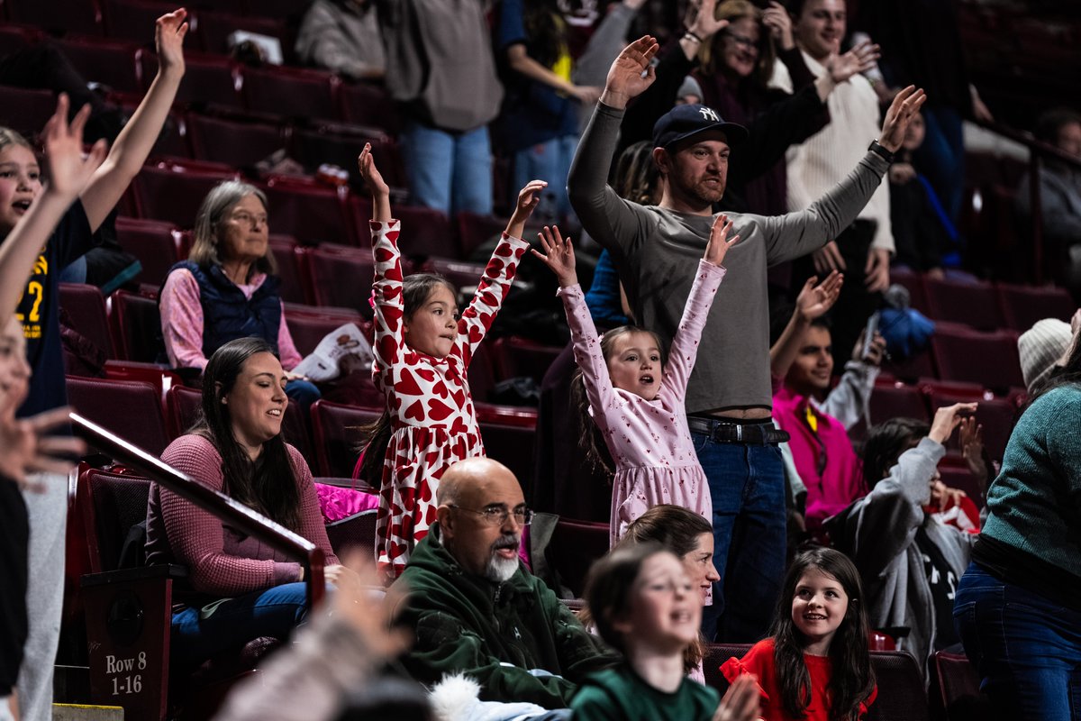 UMassWBB's tweet photo. Missing our fans a little extra today 🫶

#Flagship 🚩 https://t.co/FaBDK8iX1z