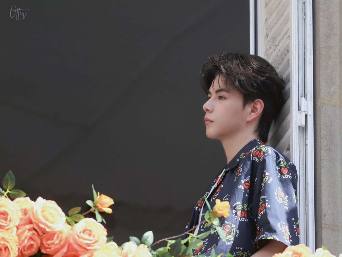 hannawithanh_'s tweet photo. IDC THIS IS THEIR WEDDING SHOWER PHOTOS

AYLIO x KENZO 
#AYLIOxKENZOFW26
#AYLIOinPFW2026 https://t.co/aLvqx5Ux7W