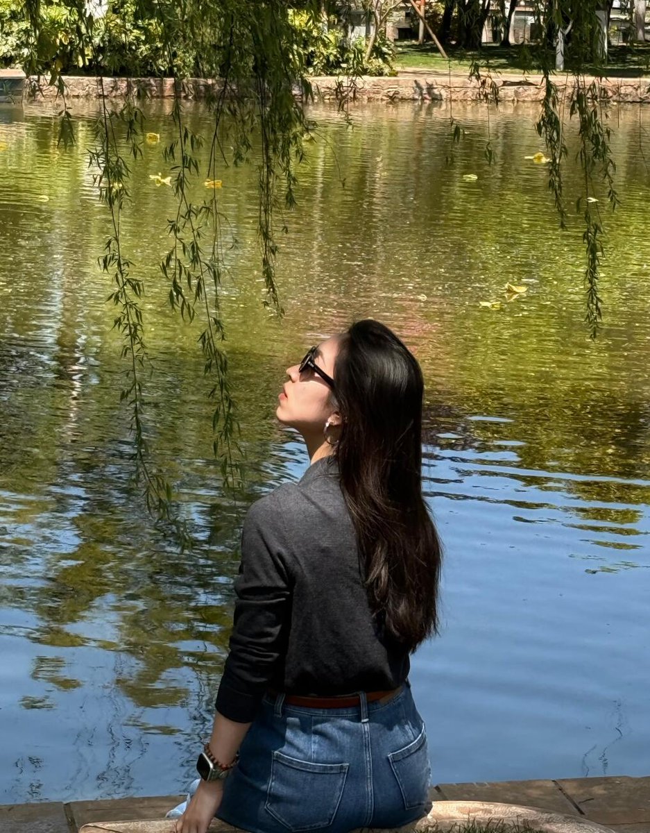 Maria_xxg's tweet photo. Discover a new hobby this weekend! Try painting or hiking – small steps to enrich your days.， https://t.co/SFJkms75RL