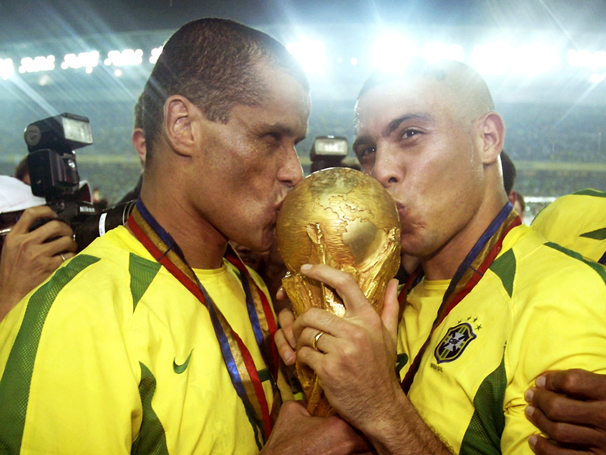 Jozsef_Bozsik's tweet photo. BREVIÁRIO DO MELHOR

Há uma desesperança exagerada, quase cômica, nas redes sociais sobre a seleção na Copa. Vamos partir de uma premissa: A Copa sempre foi o palco dos grandes jogadores. Grandes times sem grandes jogadores não vencem. Temos os jogadores para o hexa? Sem dúvida. https://t.co/tVw3XhJSuG