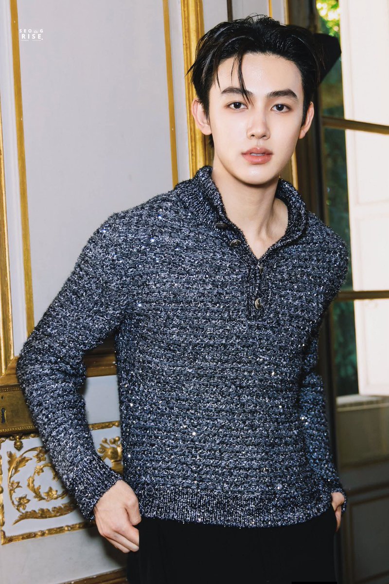 abc387449's tweet photo. @ESHuniontrends @Dior EOM SEONGHYEON, YOU ARE VERY HANDSOME

SEONGHYEON ON DIOR VOYAGE

#SEONGHYEONxDior
#ParisFashionWeek
#DiorSummer27 @Dior https://t.co/h7n7G1EXWf