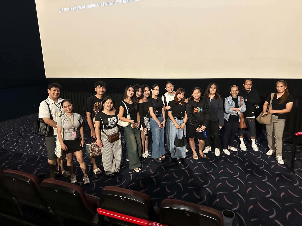 DB_radioOFC's tweet photo. Tayo Sa Wakas Gateway Mall moviegoers today 🍿🎬 

Thank You for watching with us 🤗

#DonBelle #TayoSaWakas https://t.co/4CtZg1xGnR
