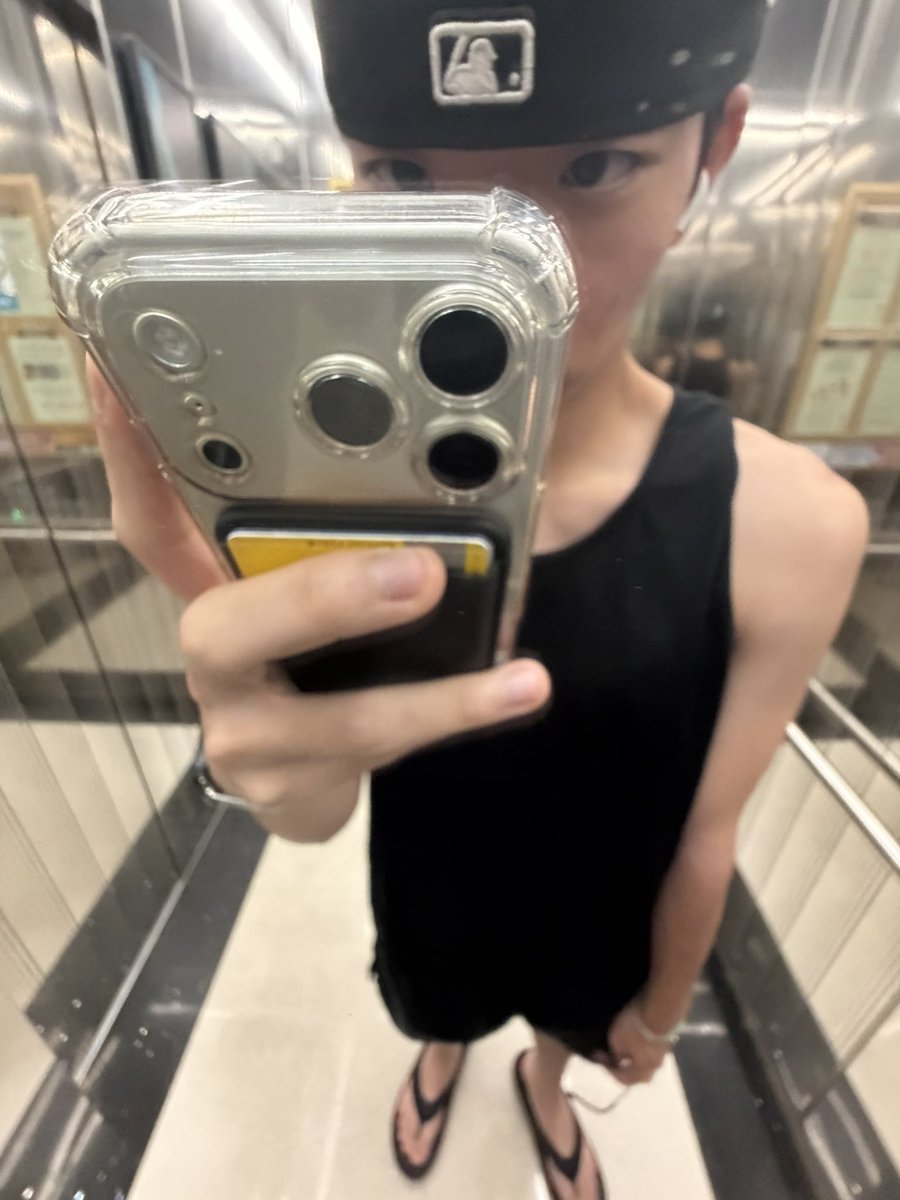 DONGSAISCOLD's tweet photo. ㅇㅅㅇ https://t.co/X6UdrF5wvv