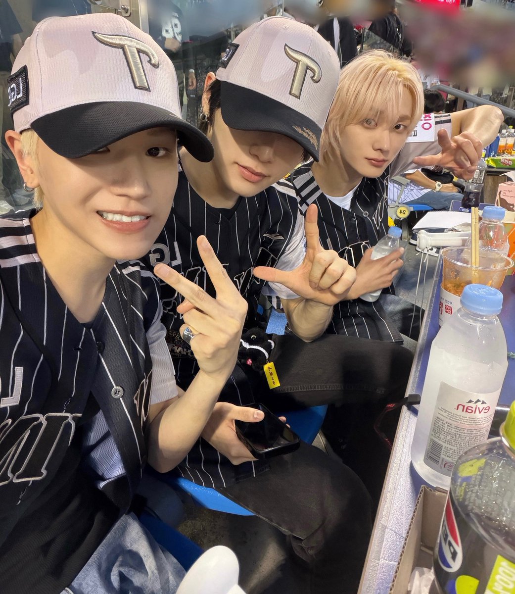 bnd_shawty's tweet photo. 랑아 바로 왔다 https://t.co/77ofNkkaDB