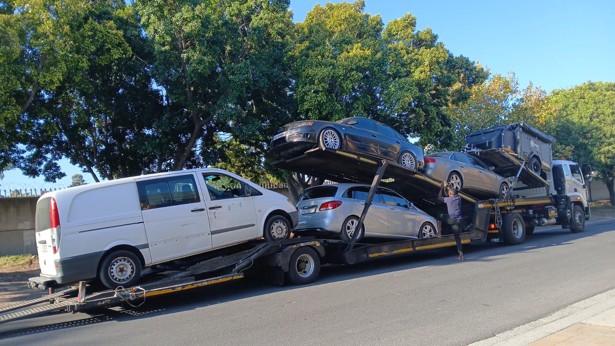 CarCarierDotNet's tweet photo. 🚗 Door-to-Door Vehicle Transport Specialists 🚗
Need to move a vehicle between Cape Town and Durban? We offer reliable door-to-door vehicle transport services between Cape Town and Durban, with professional handling from collection to delivery.
https://t.co/OgEm4oKEZv https://t.co/EcvZ1yTJLc
