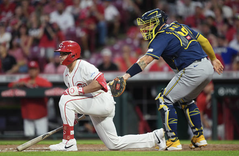 LanceMcAlister's tweet photo. #Reds first two games of series vs Brewers:
4 for 59 (.067)
2 hits each night
27 K
0 BB
5 runners on base
1 run (free runner in extra innings)
4 singles
0 doubles
0 triples
0 homers
Did not record first hit in each game until 6th.
0-4 w/ runners in scoring position https://t.co/MVXtWKHwYI