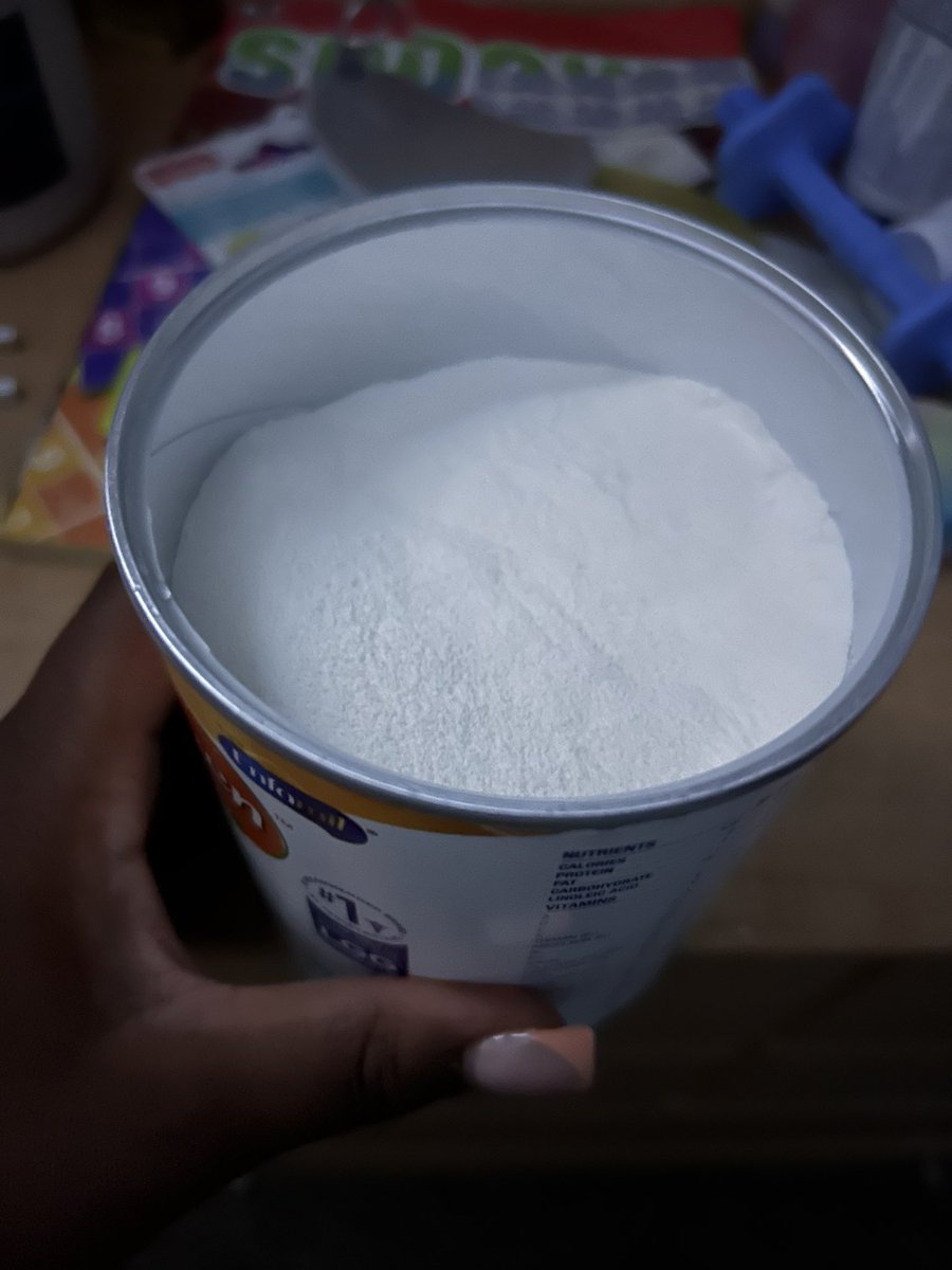 70sCoke's tweet photo. @Enfamil it should be illegal for y’all to not fill these $50 cans of Nutramigen all the way up 🙄@Enfamil @Enfamil https://t.co/Y811F5hoHo
