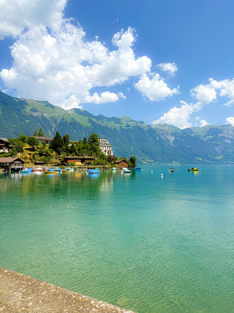 NExpolore's tweet photo. Switzerland 🇨🇭 https://t.co/6jrEit6zw3