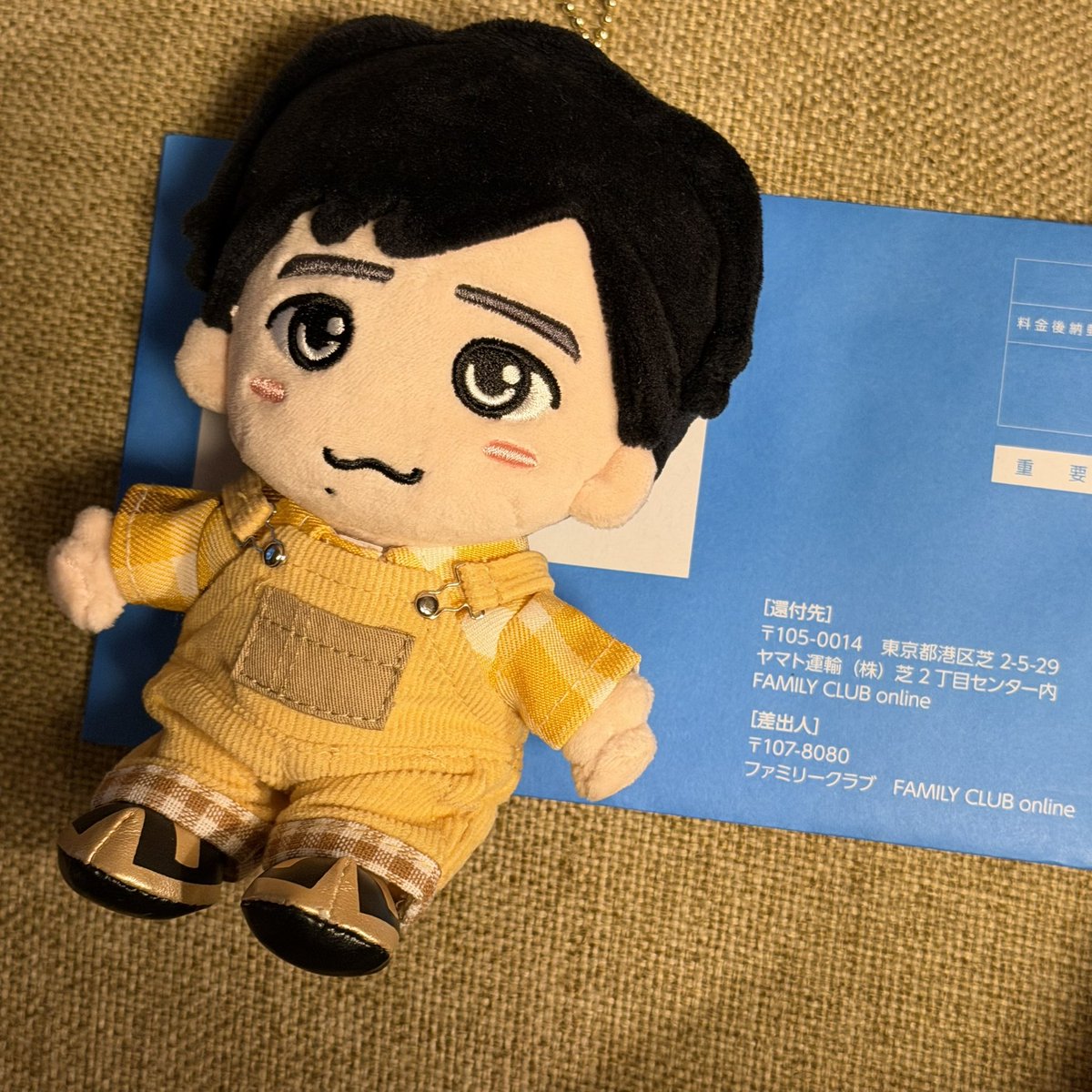 n_____my4's tweet photo. 銀テもぬいと一緒に来たよ〜！！
家にあった服着せたら似合いすぎて爆笑 https://t.co/uuM0USUa3y