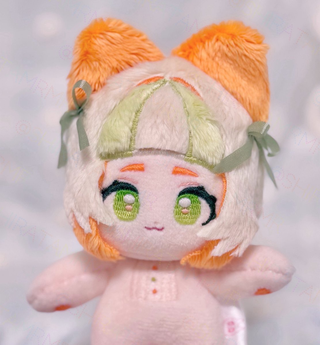 shiratamrmr's tweet photo. 完成しました！メロンショートケーキの女の子です🍈
青の赤の果肉を贅沢に使ったショートケーキをイメージしました。生クリームに挟んだ2色の果肉が鮮やかでジューシーです😋
耳や眉はカットメロンをイメージしました🍰
あなたと初夏の豊かさを楽しみます🍴
#自作ぬい https://t.co/HS7w8EIoJ0