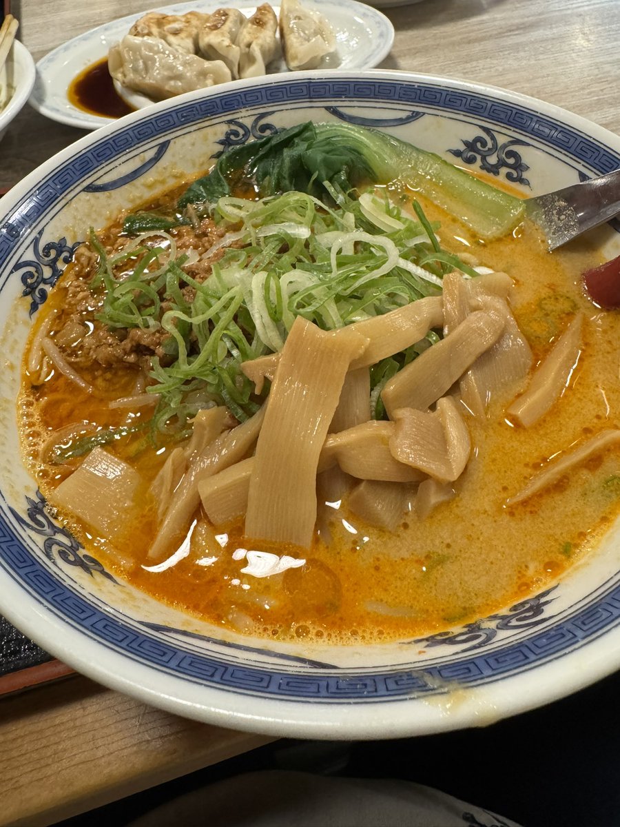 lfl1005's tweet photo. 食べてきたんや
そういえばヾ(๑╹◡╹)ﾉ" https://t.co/pf1B1gIbyK