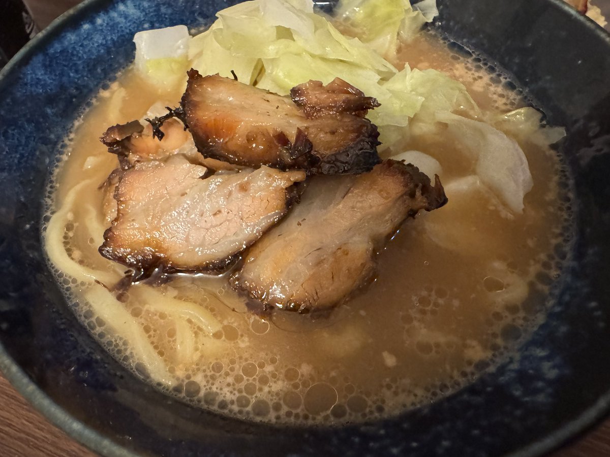 akky5808's tweet photo. うまかったー‼️
替玉+どぼん&amp;追いチャーシュー‼️ https://t.co/vIefwxVzFW