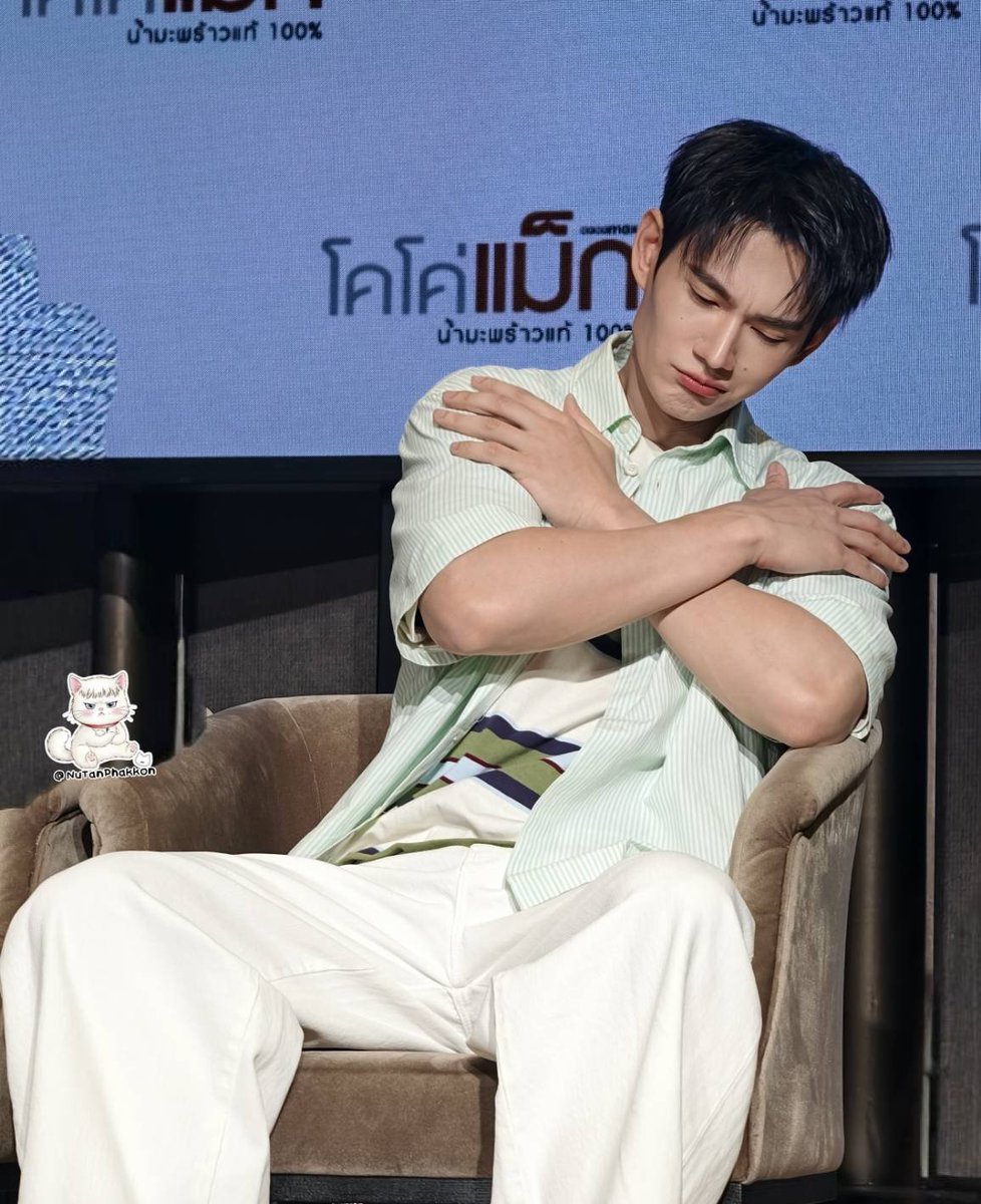 tongkonnee's tweet photo. ในที่สุดก็เขียวสักที  แล้วมู่ในวันที่ออกกองเป็นยังไงบ้างครับ หวังว่าวันนี้จะเป็นวันดีดีของคุณหมอวอน และมู่น้าาา🤏🐈‍⬛

#pavelphoom https://t.co/JRsInYTW83