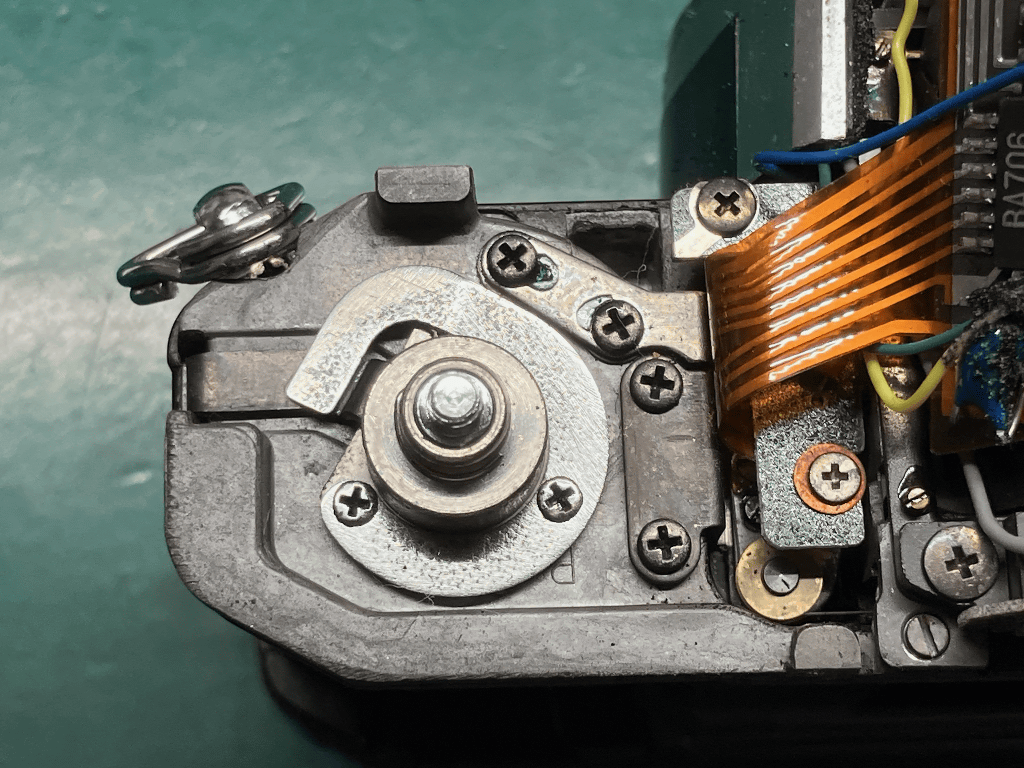 TokyoRepair's tweet photo. PENTAX MX

東京カメラリペアのサイトにて修理内容を紹介
https://t.co/wF2bjHqVjw

シャッター不良
露出計不良
モルト劣化

#フィルムカメラ
#フィルムカメラ修理 https://t.co/fIF4cifXkI