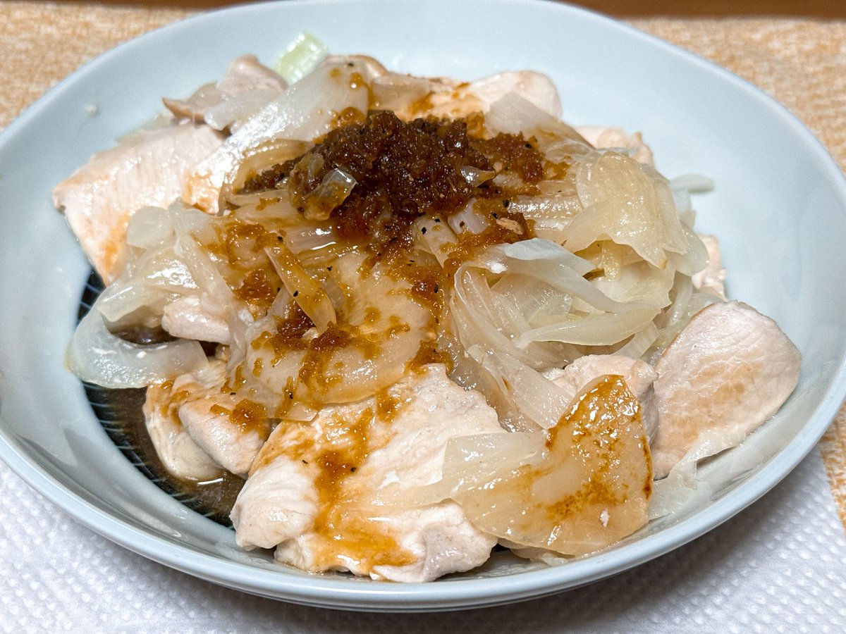 ojjywatch's tweet photo. 鶏むね肉のうまだれ焼き作ってみた

旨そ〜 https://t.co/bCcZQzOnw7