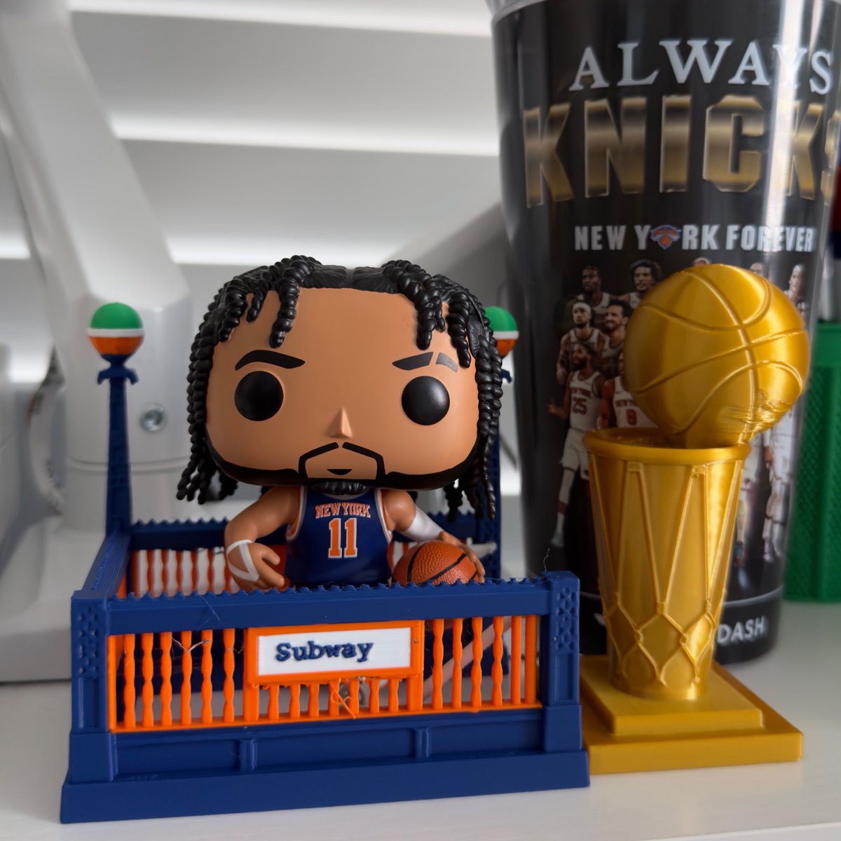 AllDayNYC's tweet photo. 3D Printed the Knicks Subway, came out pretty 🔥 https://t.co/Sh39f2nPQp