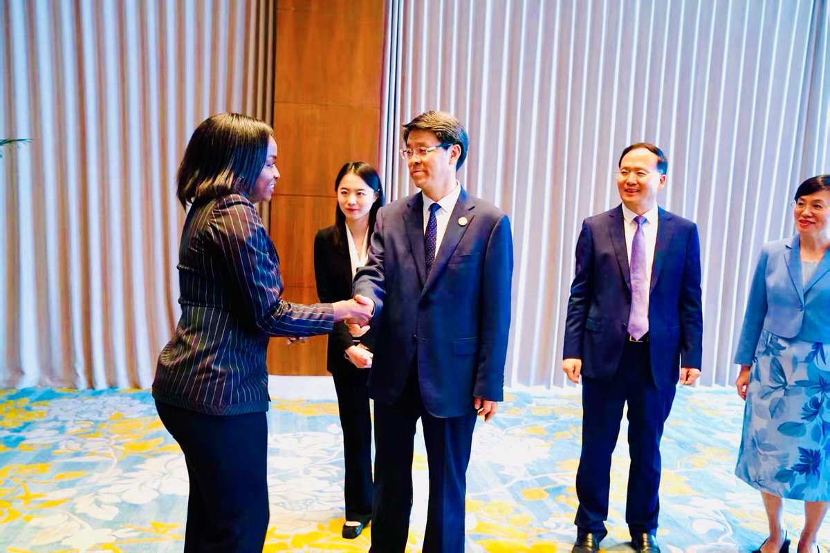 LynettemwendeL's tweet photo. The room wasn’t built for us. We built ourselves into the room.

As a young woman in STEM who studied aeronautical engineering, I never imagined diplomacy would be my runway 🛫 
But the precision STEM taught me - I use it every single day at the negotiating table. Coupled with public policy, I celebrate my work as a diplomat-practitioner on this  International Day of Women in Diplomacy
#DiplomacyInActionKE

More importantly, I can’t help but to think about every woman who sat across that table before me and refused to shrink. Who drafted agreements, forged alliances, and shaped the world order, often without a headline. 
I carry them into every room I enter.

To every young girl in STEM: your path may surprise you BUT Your skills will not waste. 
Diplomacy needs your systems-thinking mindset, your precision, your vision, and your fire.
I’m proof. The table is wider than it’s ever been and we’re still expanding it. 🌍🇰🇪✨

Happy International Day of Women in Diplomacy! Kenya is at the table 🇰🇪🇰🇪🇰🇪🇰🇪

#WomenInDiplomacy #STEM #YoungLeaders #InternationalDayOfWomenInDiplomacy #AfricanWomenLeaders 🙏🏾